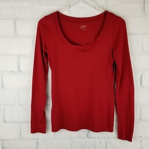 Ann Taylor Loft Red Long Sleeve Tee. Size XS - Picture 6 of 6